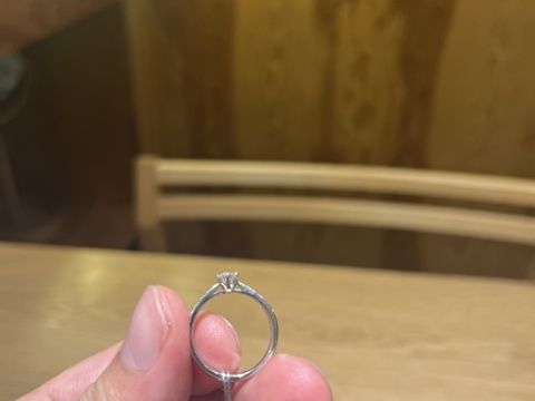 【BIJOUPIKO(ビジュピコ)の口コミ】 シンプルだけど重量感もあり、秘めたエレガントさがあるところに惹かれま…