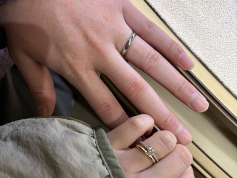 【カルティエ(Cartier)の口コミ】 ネットで指輪のデザインを見ていて、一番シンプルで長く付けれそうだなと…