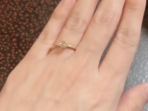 【鶴(mikoto)の口コミ】 完全オーダーメイドとのことで、スタッフの方とデザインをたくさん相談し…