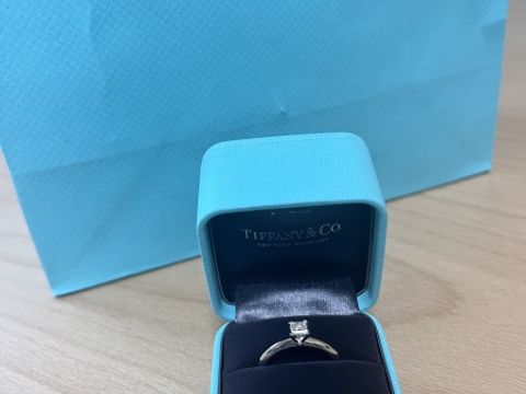 【ティファニー(Tiffany & Co.)の口コミ】 一点もののプリンセスカットを選びました。プリンセスカットはダイヤモン…