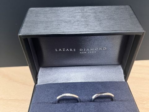 【ラザール ダイヤモンド(LAZARE DIAMOND)の口コミ】 ハドソン川をイメージした、ハドソンというモデルの指輪にしました。柔ら…
