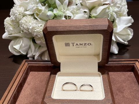 【TANZO.(鍛造指輪)の口コミ】 デザインを自分達で考えることができるので、世界に一つだけのオリジナル…