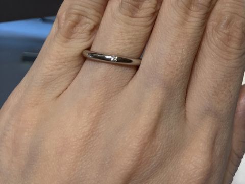 【ブルガリ(BVLGARI)の口コミ】 シンプルなデザインで、どんな場面、どんな服装にも合わせやすい。邪魔を…