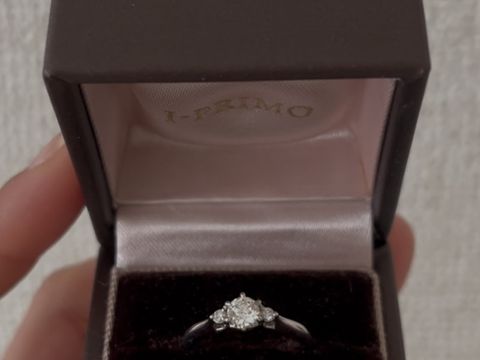 【アイプリモ(I-PRIMO)の口コミ】 着け心地がとてもよいです。
サイドビューはハートになっており、シンプル…