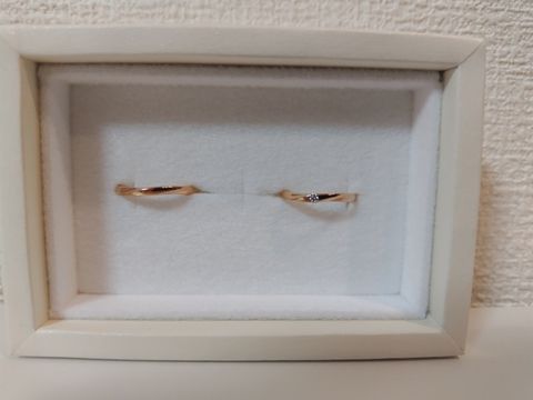 【ツインズキューピッド(Twins Cupid)の口コミ】 毎日つけるものなので、シンプルな指輪を探していました。
ふたりともシル…