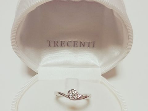 【TRECENTI(トレセンテ)の口コミ】 式場探しの為、ゼクシィナビカウンターへ伺った際に色んなブランドの指輪…