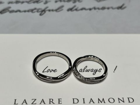 【ラザール ダイヤモンド(LAZARE DIAMOND)の口コミ】 デザインが他の人と被りにくく、とても可愛らしいところと、ダイヤモンド…