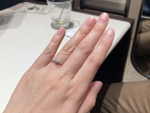 【アイプリモ(I-PRIMO)の口コミ】 大人かわいくて王道のデザインです。私がウェーブタイプなので、ストレー…