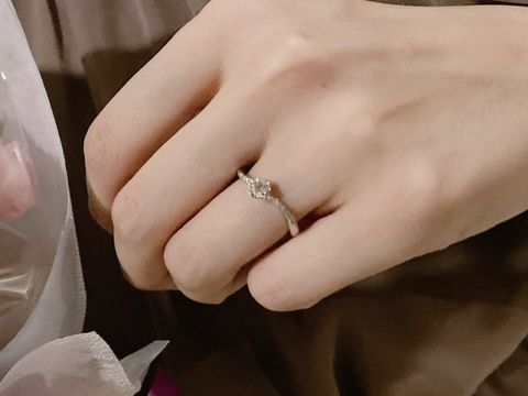 【TRECENTI(トレセンテ)の口コミ】 店舗で試着した時から(何なら事前に情報を集めていた時から)、ダイヤがお…