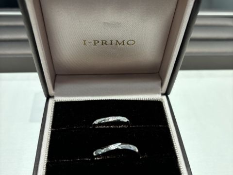 【アイプリモ(I-PRIMO)の口コミ】 ペアデザインでお互いが気に入る物がなかったのですが、ハンド診断を受け…