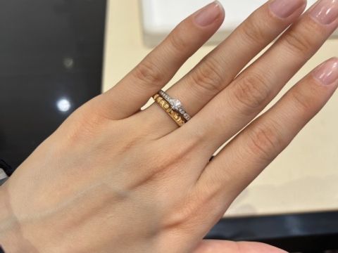 【ブシュロン(BOUCHERON)の口コミ】 指輪のデザインがシンプルかつ個性的！普段使いも案外しやすいようなデザ…