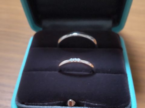 【ティファニー(Tiffany & Co.)の口コミ】 男女ともにシンプルで日常づかいできることが決め手になりました。男性は…