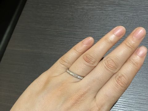 【GRUNBERGER JEWELS(グランバーガージュエルズ)の口コミ】 ディアーズというお店でグランバーガーダイヤモンズのハーフエタニティを…