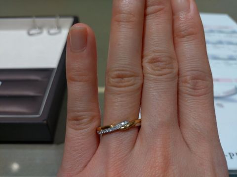 【アイプリモ(I-PRIMO)の口コミ】 ほかのブランドにはないデザインを探していました
店舗限定商品なので他の…