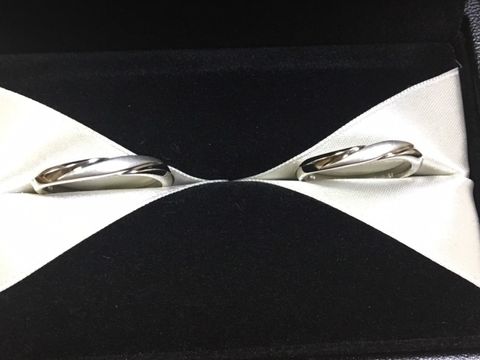 【エクセルコダイヤモンド(EXELCO DIAMOND)の口コミ】 つや消しを基調としたひねったデザインのものを探していた。つや消し部分…