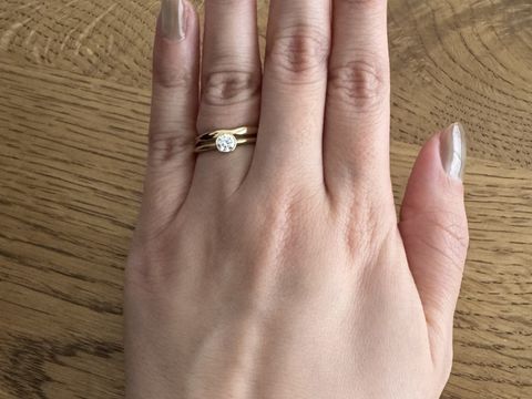 【Ryui(リュイ)の口コミ】 ザ・婚約指輪という感じは嫌で、毎日付けても違和感ないけどカジュアルで…