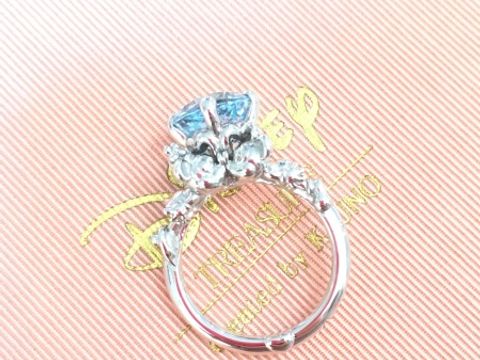 【ケイウノ ブライダル(K.UNO BRIDAL)の口コミ】 ４.5社で検討していたところでした。ケイウノさんの指輪は個性的なデザイ…