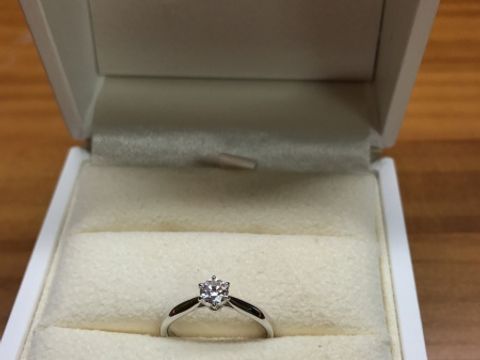 【TASAKI(タサキ)の口コミ】 おばあさんになってからつけても不自然でないような、シンプルで高級感あ…