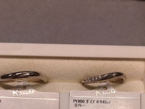 【ケイウノ ブライダル(K.UNO BRIDAL)の口コミ】 波をイメージしたウェーブのデザインが気に入りました。波のデザインの部…