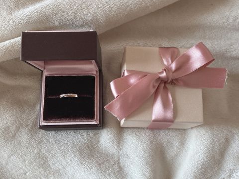 【アイプリモ(I-PRIMO)の口コミ】 婚約指輪はハーフエタニティがいいというわたしの思いを汲んで彼が選んで…