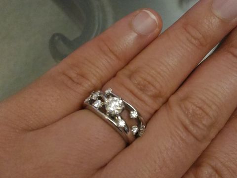 【アイプリモ(I-PRIMO)の口コミ】 フルオーダーでお安くイメージ通りの婚約指輪を作成して頂けるお店を探し…