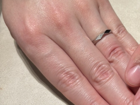 【ブシュロン(BOUCHERON)の口コミ】 とにかく派手すぎず、一方で上品なものを探していました。こちらのブラン…