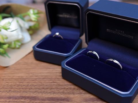 【銀座ダイヤモンドシライシの口コミ】 自分でも現物を見て選んだ婚約指輪は、こちらの『Fortune link』シリーズ…