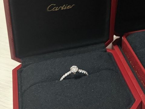 【カルティエ(Cartier)の口コミ】 落ち着いていて、でもゴージャス感もあり、カルティエのブランドがもとも…