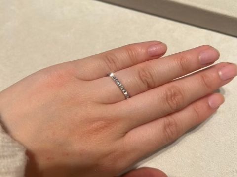 【ショパール(Chopard)の口コミ】 デザインが非常に素晴らしいです。程よくきらきらしていて、2人とも気に入…