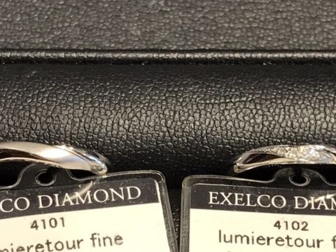 【エクセルコダイヤモンド(EXELCO DIAMOND)の口コミ】 写真だと少しわかりづらいですが、ゆるやかなVライン(Uライン？)が美しい…