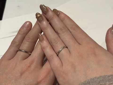 【ケイウノ ブライダル(K.UNO BRIDAL)の口コミ】 厚みがあるのに、つけていても違和感がなく気になりません。
緩いウェーブ…