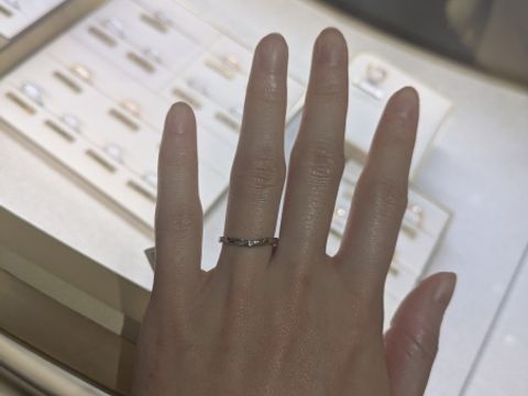 【カルティエ(Cartier)の口コミ】 カルティエのバレリーナは、くびれがあるデザインが指をきれいに見せてく…