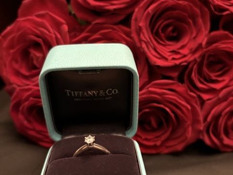 【ティファニー(Tiffany & Co.)の口コミ】 0.25カラットの指輪を購入しました。輝きがとても強く、指輪を見るだけで…