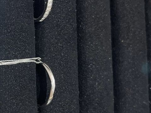 【TRECENTI(トレセンテ)の口コミ】 エタニティーリングを探していて、他のブランドさんより安く着け心地もよ…