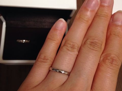 【アイプリモ(I-PRIMO)の口コミ】 シンプルなデザインのものを探していたところ、「鍛造作りであること」、…