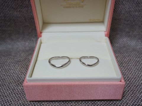 【ケイウノ ブライダル(K.UNO BRIDAL)の口コミ】 彼がどこへ行ってもVラインを選ぶので、Vライン好きが発覚！笑
私もストレ…