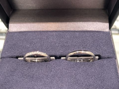 【ラザール ダイヤモンド(LAZARE DIAMOND)の口コミ】 結婚指輪として職場でつけていても、目立ちすぎず、ダイヤが入っていない…