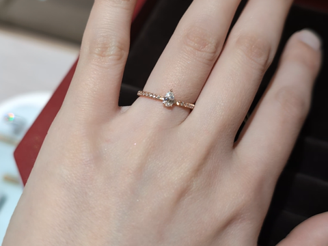 【カルティエ(Cartier)の口コミ】 探していたデザインに似ている指輪があったため試着してみると指輪自体が…