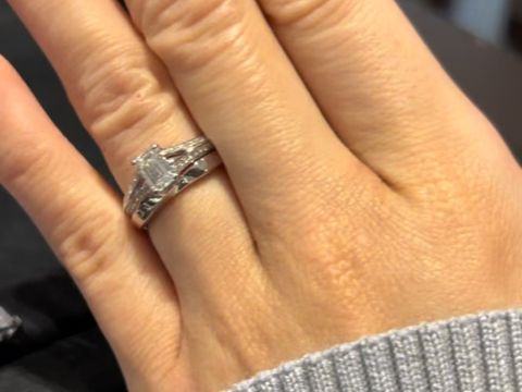 【グラフ(GRAFF)の口コミ】 他のブランドも見て、結果違うお店でフルオーダーしましたが、見に行って…