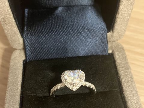 【BRILLIANCE+(ブリリアンスプラス)の口コミ】 重ね付けするつもりでしたが、単体でつけた方がスッキリして綺麗でした。…