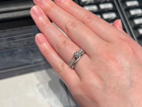 【エクセルコダイヤモンド(EXELCO DIAMOND)の口コミ】 全体的にしっかりした太さがあり、私の中では好みでした。（最近のトレン…