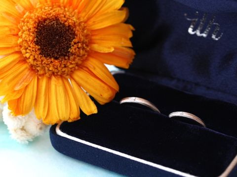 【ith(イズ)の口コミ】 2人とも動きのあるデザインが好みでした。また、職人さんの手仕事を感じら…