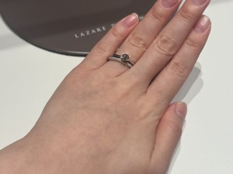【ラザール ダイヤモンド(LAZARE DIAMOND)の口コミ】 ラザールダイヤモンド はカッターズブランドということもあり、ダイヤモン…