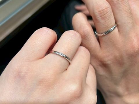 【アイプリモ(I-PRIMO)の口コミ】 シンプルなデザインですが、ダイヤモンドの輝きもあり飽きのこないデザイ…