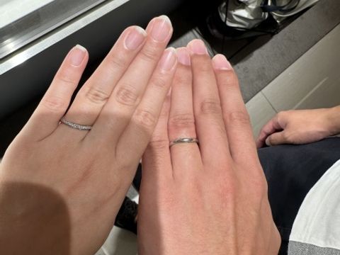 【俄(にわか)の口コミ】 ダイヤが多いものが欲しかったので、睡蓮を選びました。ダイヤの留め方に…