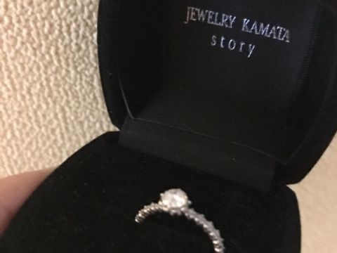 【JEWELRY  KAMATA(ジュエリーかまた)の口コミ】 指輪のデザインが人とかぶらないような素敵なデザインだったのが決めてで…