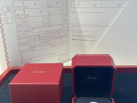 【カルティエ(Cartier)の口コミ】 エタニティリングを購入しましたが、メレダイヤでもとっても綺麗な輝きを…