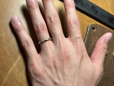 【ichi(イチ)の口コミ】 彼に似合う指輪を探す中で、太さや形、素材などがベストでした。ストレー…