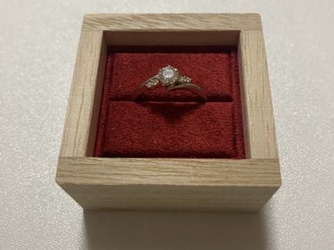 【出雲結(いずもゆい)の口コミ】 本来は見えることの無い、運命の赤い糸が指輪にデザインされていて、とて…