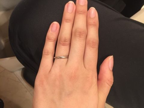 【アイプリモ(I-PRIMO)の口コミ】 たくさんのデザインの中から、ストレートだけど、ななめにダイヤモンドが…